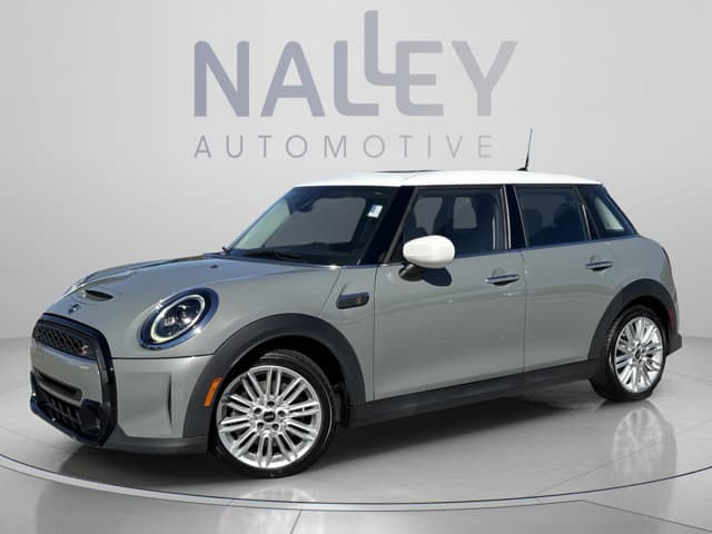 2023 MINI Hardtop 4 Door