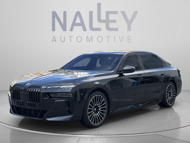 2025 BMW i7