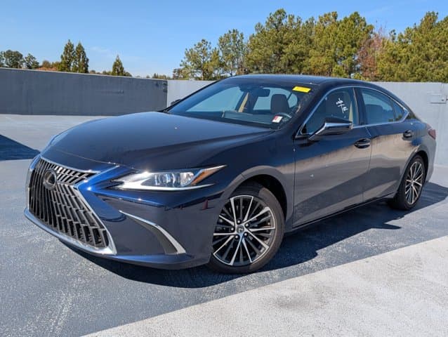 2025 Lexus ES
