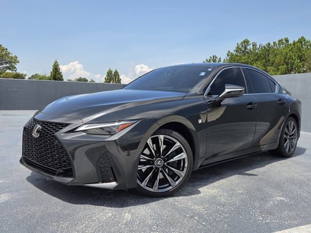 2023 Lexus IS