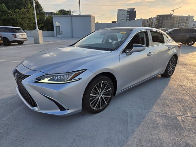2022 Lexus ES