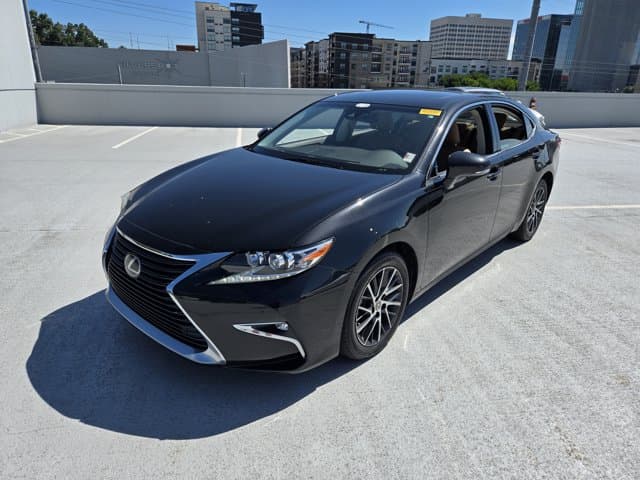2017 Lexus ES