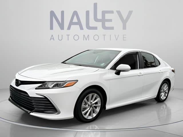 2024 Toyota Camry, photo 1