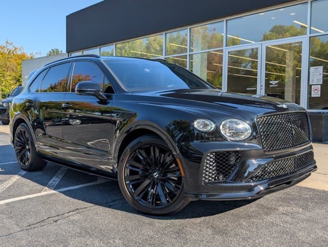 2022 Bentley Bentayga, photo 1