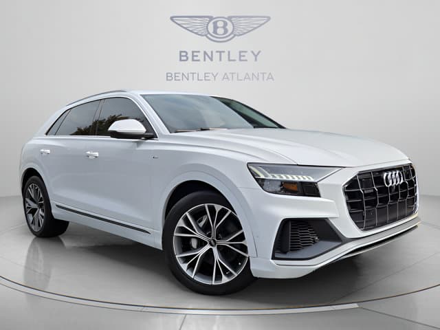2021 Audi Q8, photo 1