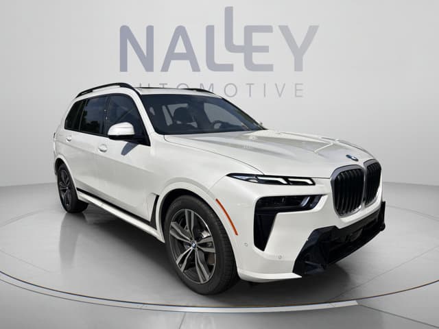 2027 BMW X7, photo 1