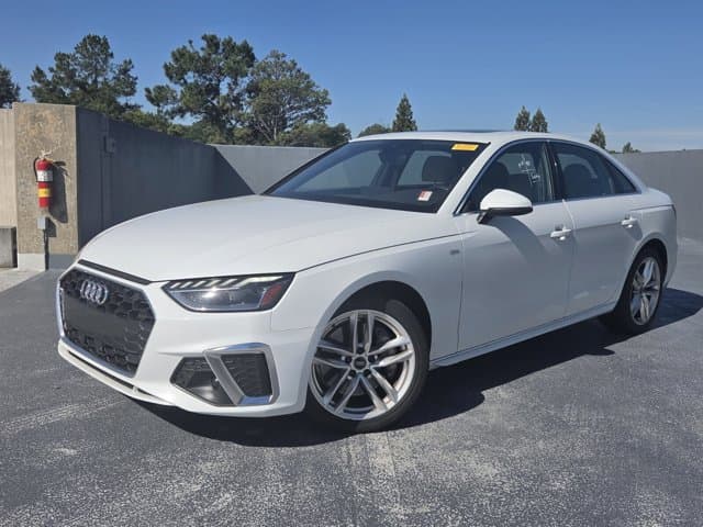 2021 Audi A4 Sedan, photo 1