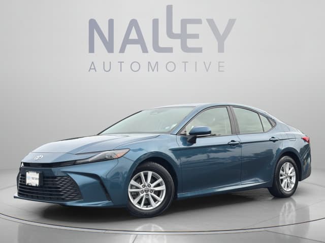 2025 Toyota Camry, photo 1