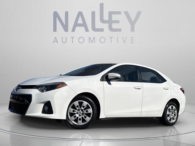 2015 Toyota Corolla, photo 1