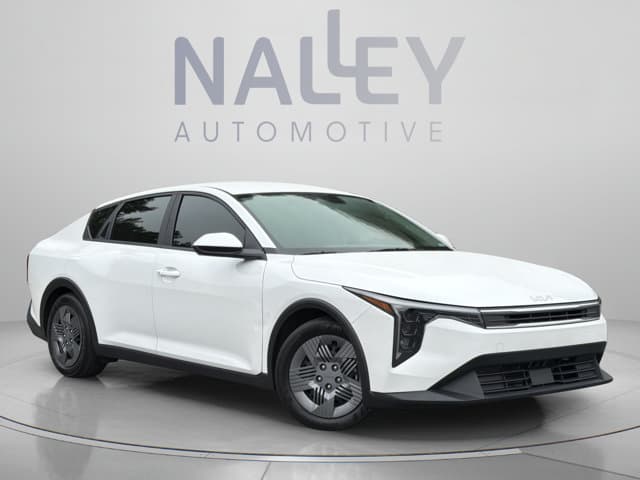 2025 Kia K4, photo 1